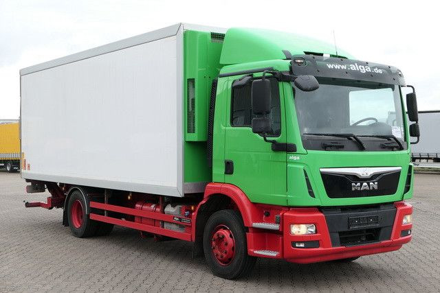 MAN 12.250 TGM BL 4x2, LBW 1.5to., Euro 6, Klima - Refrigeraattori kuorma-auto: kuva MAN 12.250 TGM BL 4x2, LBW 1.5to., Euro 6, Klima - Refrigeraattori kuorma-auto MAN 12.250 TGM BL 4x2, LBW 1.5to., Euro 6, Klima - Refrigeraattori kuorma-auto: kuva MAN 12.250 TGM BL 4x2, LBW 1.5to., Euro 6, Klima - Refrigeraattori kuorma-auto
