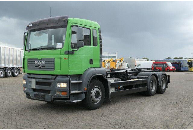 MAN 26.390 TGA BL 6x4, VDL S-21 6200, Klima, Luftfe. - Koukkulava kuorma-auto: kuva MAN 26.390 TGA BL 6x4, VDL S-21 6200, Klima, Luftfe. - Koukkulava kuorma-auto MAN 26.390 TGA BL 6x4, VDL S-21 6200, Klima, Luftfe. - Koukkulava kuorma-auto: kuva MAN 26.390 TGA BL 6x4, VDL S-21 6200, Klima, Luftfe. - Koukkulava kuorma-auto