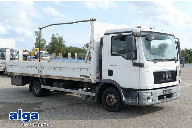 MAN 8.180 TGL BL 4x2, AHK, 3. Sitz, Gerüstbau - Lava-kuorma-auto: kuva MAN 8.180 TGL BL 4x2, AHK, 3. Sitz, Gerüstbau - Lava-kuorma-auto MAN 8.180 TGL BL 4x2, AHK, 3. Sitz, Gerüstbau - Lava-kuorma-auto: kuva MAN 8.180 TGL BL 4x2, AHK, 3. Sitz, Gerüstbau - Lava-kuorma-auto
