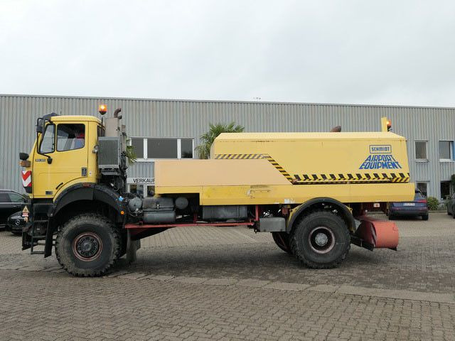 Mercedes-Benz 1838 AK 4x4, Allrad, Einzelbereifung, Wenig KM - Lakaisuauto: kuva Mercedes-Benz 1838 AK 4x4, Allrad, Einzelbereifung, Wenig KM - Lakaisuauto Mercedes-Benz 1838 AK 4x4, Allrad, Einzelbereifung, Wenig KM - Lakaisuauto: kuva Mercedes-Benz 1838 AK 4x4, Allrad, Einzelbereifung, Wenig KM - Lakaisuauto