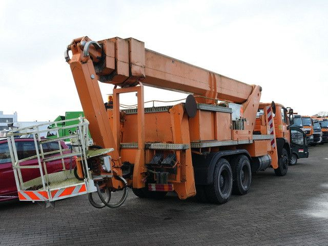 Mercedes-Benz 2429 6X4, SK-Modell, Ruthmann MT 325, 27,4 mtr. - Itsekulkevat henkilönostimet: kuva Mercedes-Benz 2429 6X4, SK-Modell, Ruthmann MT 325, 27,4 mtr. - Itsekulkevat henkilönostimet Mercedes-Benz 2429 6X4, SK-Modell, Ruthmann MT 325, 27,4 mtr. - Itsekulkevat henkilönostimet: kuva Mercedes-Benz 2429 6X4, SK-Modell, Ruthmann MT 325, 27,4 mtr. - Itsekulkevat henkilönostimet