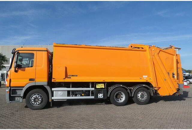 Mercedes-Benz 2532 L Actros 6x2,Schörling, Terberg, Lenk-Lift - Roska-auto: kuva Mercedes-Benz 2532 L Actros 6x2,Schörling, Terberg, Lenk-Lift - Roska-auto Mercedes-Benz 2532 L Actros 6x2,Schörling, Terberg, Lenk-Lift - Roska-auto: kuva Mercedes-Benz 2532 L Actros 6x2,Schörling, Terberg, Lenk-Lift - Roska-auto