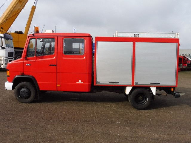Mercedes-Benz 510 TSF-W, Feuerwehr, DOKA, Görlitz, Wassertank - Paloauto: kuva Mercedes-Benz 510 TSF-W, Feuerwehr, DOKA, Görlitz, Wassertank - Paloauto Mercedes-Benz 510 TSF-W, Feuerwehr, DOKA, Görlitz, Wassertank - Paloauto: kuva Mercedes-Benz 510 TSF-W, Feuerwehr, DOKA, Görlitz, Wassertank - Paloauto