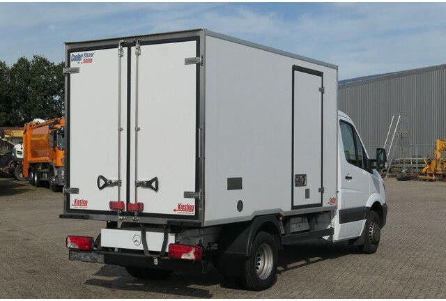 Mercedes-Benz 516 CDI Sprinter 4x2, Thermo King, Kiesling - Refrigeraattori kuorma-auto: kuva Mercedes-Benz 516 CDI Sprinter 4x2, Thermo King, Kiesling - Refrigeraattori kuorma-auto Mercedes-Benz 516 CDI Sprinter 4x2, Thermo King, Kiesling - Refrigeraattori kuorma-auto: kuva Mercedes-Benz 516 CDI Sprinter 4x2, Thermo King, Kiesling - Refrigeraattori kuorma-auto