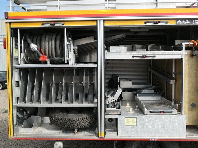 Mercedes-Benz 814 D/Feuerwehr/Metz/Wassertank/Pumpe - Paloauto: kuva Mercedes-Benz 814 D/Feuerwehr/Metz/Wassertank/Pumpe - Paloauto Mercedes-Benz 814 D/Feuerwehr/Metz/Wassertank/Pumpe - Paloauto: kuva Mercedes-Benz 814 D/Feuerwehr/Metz/Wassertank/Pumpe - Paloauto