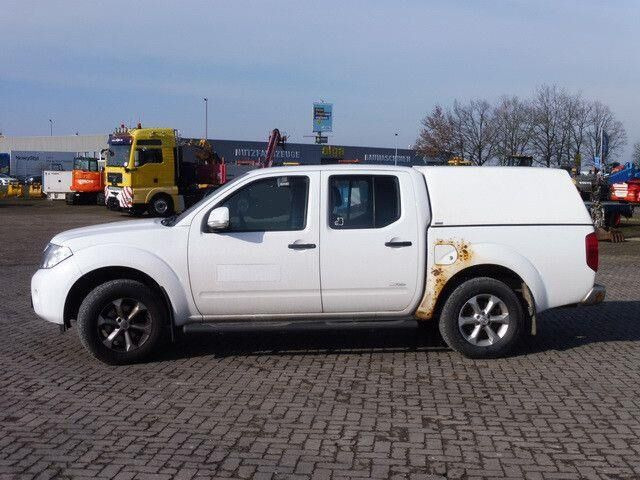 Nissan Navara 2.5 Tdi 4x4, DOKA, Pickup, Klima, AHK - Avolava pakettiauto: kuva Nissan Navara 2.5 Tdi 4x4, DOKA, Pickup, Klima, AHK - Avolava pakettiauto Nissan Navara 2.5 Tdi 4x4, DOKA, Pickup, Klima, AHK - Avolava pakettiauto: kuva Nissan Navara 2.5 Tdi 4x4, DOKA, Pickup, Klima, AHK - Avolava pakettiauto