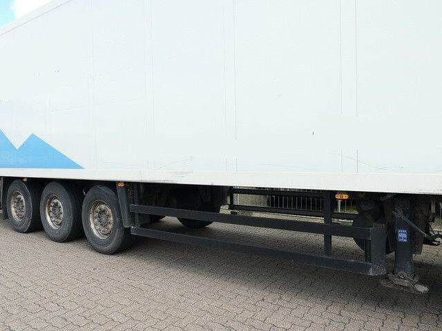 Schmitz Cargobull SKO 24, Doppelstock, Carrier Maxima, Trennwand - Refrigeraattori puoliperävaunu: kuva Schmitz Cargobull SKO 24, Doppelstock, Carrier Maxima, Trennwand - Refrigeraattori puoliperävaunu Schmitz Cargobull SKO 24, Doppelstock, Carrier Maxima, Trennwand - Refrigeraattori puoliperävaunu: kuva Schmitz Cargobull SKO 24, Doppelstock, Carrier Maxima, Trennwand - Refrigeraattori puoliperävaunu