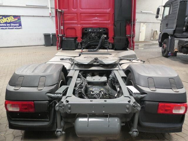 DAF XF 460, SSC, Retarder, Klima, VA+HA-Luftfederung - Vetopöytäauto: kuva DAF XF 460, SSC, Retarder, Klima, VA+HA-Luftfederung - Vetopöytäauto DAF XF 460, SSC, Retarder, Klima, VA+HA-Luftfederung - Vetopöytäauto: kuva DAF XF 460, SSC, Retarder, Klima, VA+HA-Luftfederung - Vetopöytäauto