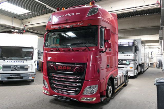 DAF XF 480 FT 4x2, SSC, Retarder, Klima, 2x Tank - Vetopöytäauto: kuva DAF XF 480 FT 4x2, SSC, Retarder, Klima, 2x Tank - Vetopöytäauto DAF XF 480 FT 4x2, SSC, Retarder, Klima, 2x Tank - Vetopöytäauto: kuva DAF XF 480 FT 4x2, SSC, Retarder, Klima, 2x Tank - Vetopöytäauto