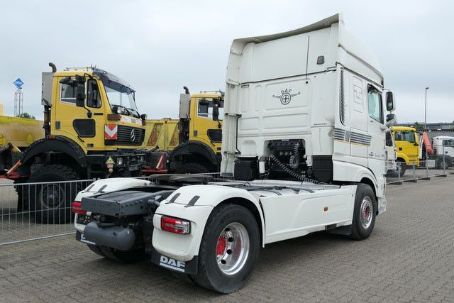 DAF XF 480 FT 4x2, SSC, Standklima, Alu-Felgen,111km - Vetopöytäauto: kuva DAF XF 480 FT 4x2, SSC, Standklima, Alu-Felgen,111km - Vetopöytäauto DAF XF 480 FT 4x2, SSC, Standklima, Alu-Felgen,111km - Vetopöytäauto: kuva DAF XF 480 FT 4x2, SSC, Standklima, Alu-Felgen,111km - Vetopöytäauto