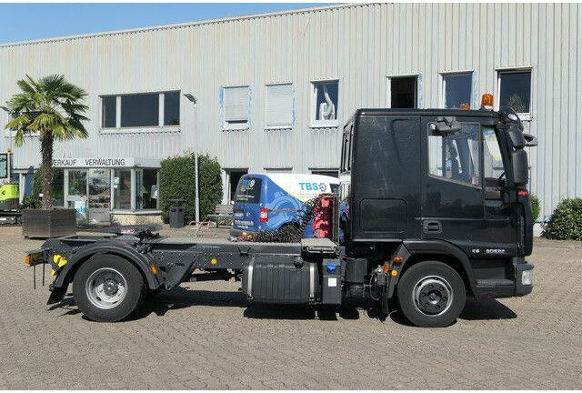 Iveco 80E22 EuroCargo 4x2, 3. Sitz, Automatik,Tempomat - Vetopöytäauto: kuva Iveco 80E22 EuroCargo 4x2, 3. Sitz, Automatik,Tempomat - Vetopöytäauto Iveco 80E22 EuroCargo 4x2, 3. Sitz, Automatik,Tempomat - Vetopöytäauto: kuva Iveco 80E22 EuroCargo 4x2, 3. Sitz, Automatik,Tempomat - Vetopöytäauto