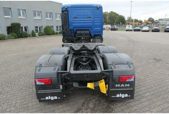 MAN 26.580 TGX BLS 6x4, Intarder, Navi, Klima, Luft. - Vetopöytäauto: kuva MAN 26.580 TGX BLS 6x4, Intarder, Navi, Klima, Luft. - Vetopöytäauto MAN 26.580 TGX BLS 6x4, Intarder, Navi, Klima, Luft. - Vetopöytäauto: kuva MAN 26.580 TGX BLS 6x4, Intarder, Navi, Klima, Luft. - Vetopöytäauto