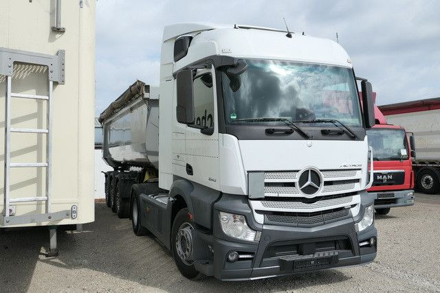 Mercedes-Benz 1843 LS Actros, MP4, Retarder, 2x Tank, Spoiler - Vetopöytäauto: kuva Mercedes-Benz 1843 LS Actros, MP4, Retarder, 2x Tank, Spoiler - Vetopöytäauto Mercedes-Benz 1843 LS Actros, MP4, Retarder, 2x Tank, Spoiler - Vetopöytäauto: kuva Mercedes-Benz 1843 LS Actros, MP4, Retarder, 2x Tank, Spoiler - Vetopöytäauto