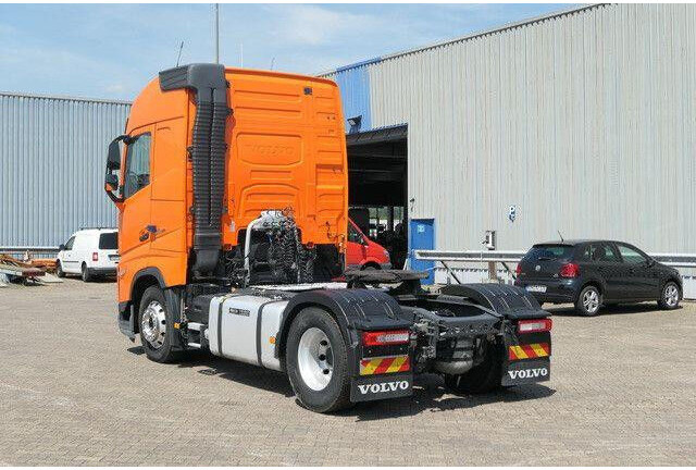 Volvo FH 500/Standklima/20 Stück auf Lager! - Vetopöytäauto: kuva Volvo FH 500/Standklima/20 Stück auf Lager! - Vetopöytäauto Volvo FH 500/Standklima/20 Stück auf Lager! - Vetopöytäauto: kuva Volvo FH 500/Standklima/20 Stück auf Lager! - Vetopöytäauto