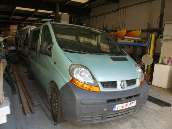 Camionnette Renault TRAFFIC (2003-411.053 km-VIN:VF1FLACA63V180319) - Henkilöauto: kuva Camionnette Renault TRAFFIC (2003-411.053 km-VIN:VF1FLACA63V180319) - Henkilöauto Camionnette Renault TRAFFIC (2003-411.053 km-VIN:VF1FLACA63V180319) - Henkilöauto: kuva Camionnette Renault TRAFFIC (2003-411.053 km-VIN:VF1FLACA63V180319) - Henkilöauto