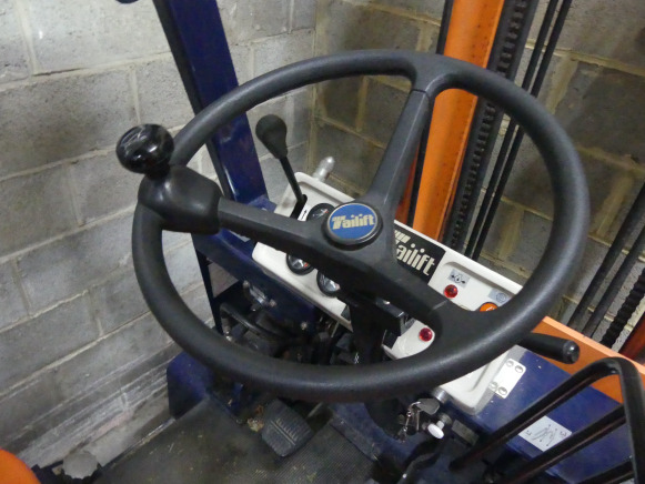 Chariot élévateur Tailift FD 25 - Vastapainotrukki: kuva Chariot élévateur Tailift FD 25 - Vastapainotrukki Chariot élévateur Tailift FD 25 - Vastapainotrukki: kuva Chariot élévateur Tailift FD 25 - Vastapainotrukki