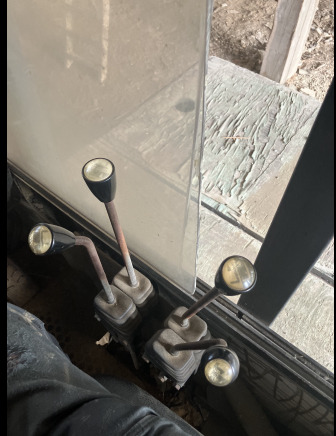 Chariot élévateur latéral Baumann AS50H2 - Kylkitrukki: kuva Chariot élévateur latéral Baumann AS50H2 - Kylkitrukki Chariot élévateur latéral Baumann AS50H2 - Kylkitrukki: kuva Chariot élévateur latéral Baumann AS50H2 - Kylkitrukki