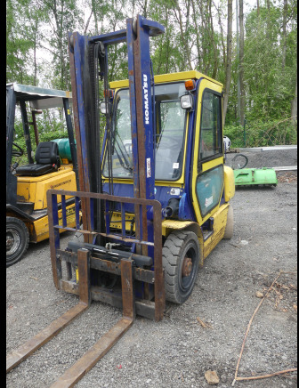 Chariot élévateur thermique Komatsu FD25T-12 - Vastapainotrukki: kuva Chariot élévateur thermique Komatsu FD25T-12 - Vastapainotrukki Chariot élévateur thermique Komatsu FD25T-12 - Vastapainotrukki: kuva Chariot élévateur thermique Komatsu FD25T-12 - Vastapainotrukki