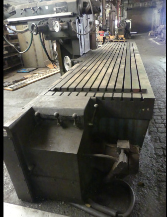Fraiseuse universelle CNC 3 axes Huron RU 881 - Jyrsinkone: kuva Fraiseuse universelle CNC 3 axes Huron RU 881 - Jyrsinkone Fraiseuse universelle CNC 3 axes Huron RU 881 - Jyrsinkone: kuva Fraiseuse universelle CNC 3 axes Huron RU 881 - Jyrsinkone