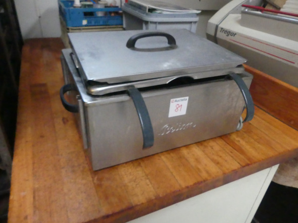 Friteuse à boule de Berlin Pelion, Allongeuse à pistolet marque et modèle illisible - Leipomokone: kuva Friteuse à boule de Berlin Pelion, Allongeuse à pistolet marque et modèle illisible - Leipomokone Friteuse à boule de Berlin Pelion, Allongeuse à pistolet marque et modèle illisible - Leipomokone: kuva Friteuse à boule de Berlin Pelion, Allongeuse à pistolet marque et modèle illisible - Leipomokone