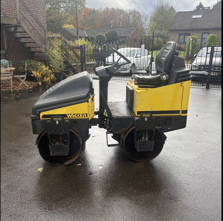 Rouleau compresseur Wacker Neuson RD11 AEC - Tiejyrä: kuva Rouleau compresseur Wacker Neuson RD11 AEC - Tiejyrä Rouleau compresseur Wacker Neuson RD11 AEC - Tiejyrä: kuva Rouleau compresseur Wacker Neuson RD11 AEC - Tiejyrä