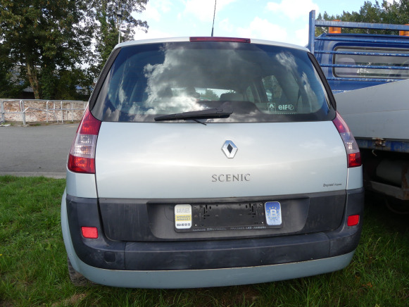 Voiture Renault Scenic 1.9 DCI - Henkilöauto: kuva Voiture Renault Scenic 1.9 DCI - Henkilöauto Voiture Renault Scenic 1.9 DCI - Henkilöauto: kuva Voiture Renault Scenic 1.9 DCI - Henkilöauto