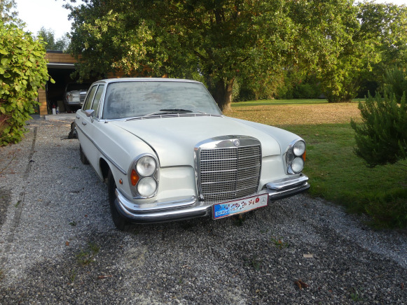 Voiture ancêtre Mercedes-Benz 280S (1972-72.399 km)( Vin: 10801610091315) - Henkilöauto: kuva Voiture ancêtre Mercedes-Benz 280S (1972-72.399 km)( Vin: 10801610091315) - Henkilöauto Voiture ancêtre Mercedes-Benz 280S (1972-72.399 km)( Vin: 10801610091315) - Henkilöauto: kuva Voiture ancêtre Mercedes-Benz 280S (1972-72.399 km)( Vin: 10801610091315) - Henkilöauto