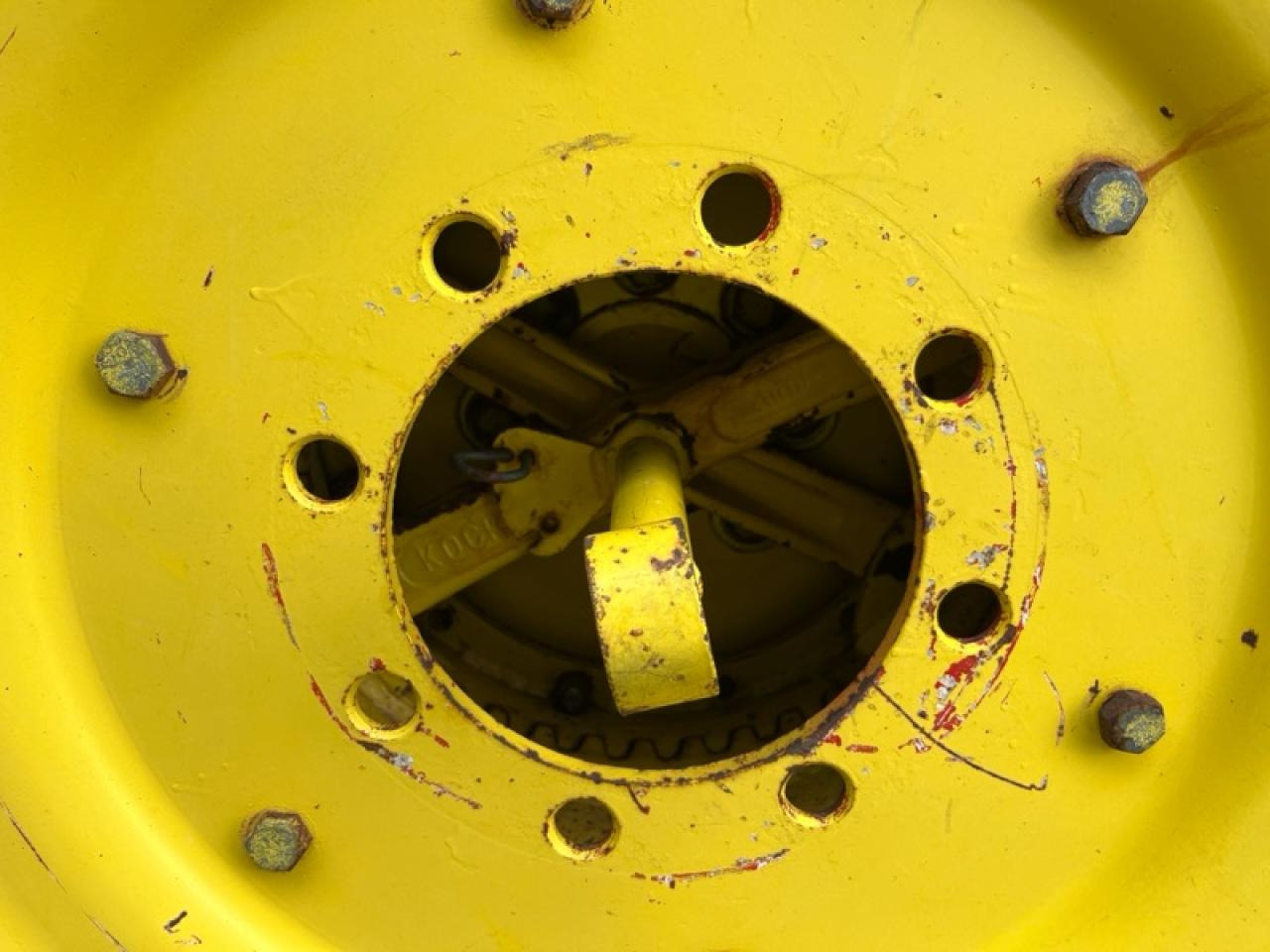 Alliance 13.6R48 inkl. KN Kupplung - Rengas - Maatalouskoneet: kuva Alliance 13.6R48 inkl. KN Kupplung - Rengas - Maatalouskoneet Alliance 13.6R48 inkl. KN Kupplung - Rengas - Maatalouskoneet: kuva Alliance 13.6R48 inkl. KN Kupplung - Rengas - Maatalouskoneet