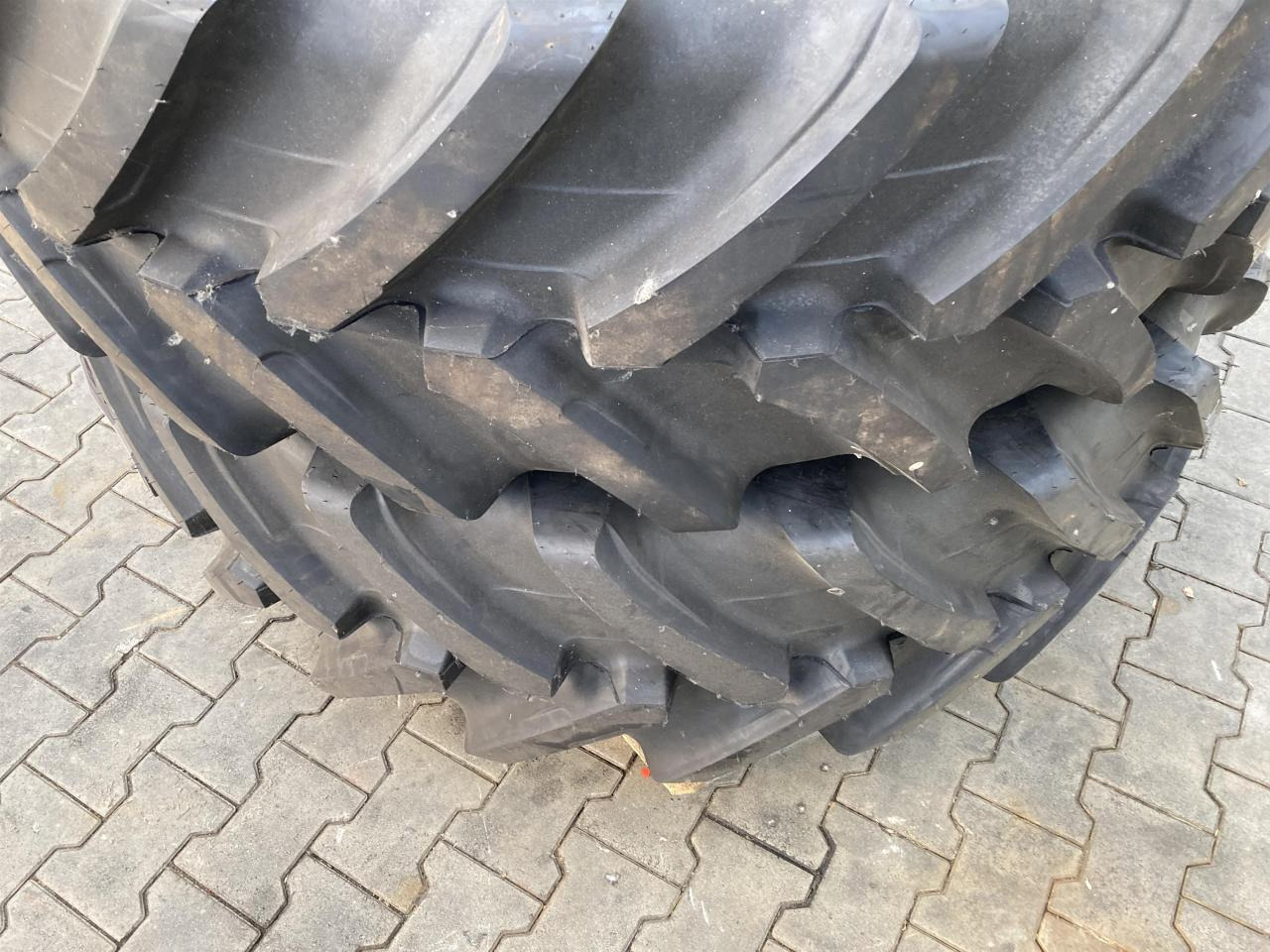 Alliance 460/85R34 - Rengas - Maatalouskoneet: kuva Alliance 460/85R34 - Rengas - Maatalouskoneet Alliance 460/85R34 - Rengas - Maatalouskoneet: kuva Alliance 460/85R34 - Rengas - Maatalouskoneet
