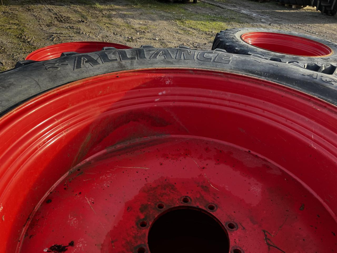 Alliance 520/85R46 VF - Rengas - Maatalouskoneet: kuva Alliance 520/85R46 VF - Rengas - Maatalouskoneet Alliance 520/85R46 VF - Rengas - Maatalouskoneet: kuva Alliance 520/85R46 VF - Rengas - Maatalouskoneet