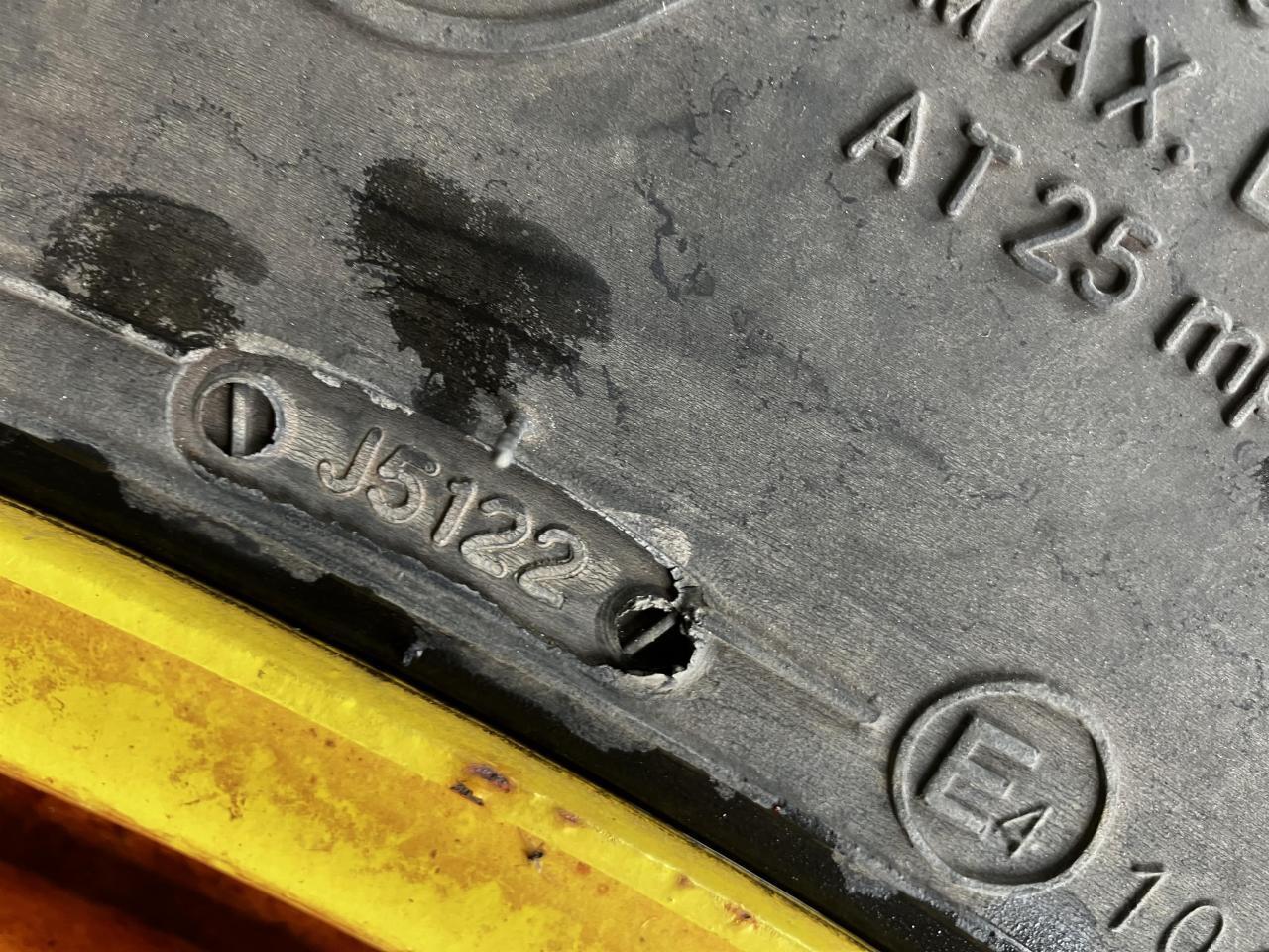 BKT 270/95R32 - Rengas - Maatalouskoneet: kuva BKT 270/95R32 - Rengas - Maatalouskoneet BKT 270/95R32 - Rengas - Maatalouskoneet: kuva BKT 270/95R32 - Rengas - Maatalouskoneet