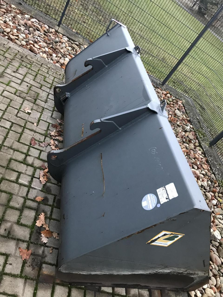 Bressel 2,60 m Volumenschaufel - Kauha: kuva Bressel 2,60 m Volumenschaufel - Kauha Bressel 2,60 m Volumenschaufel - Kauha: kuva Bressel 2,60 m Volumenschaufel - Kauha