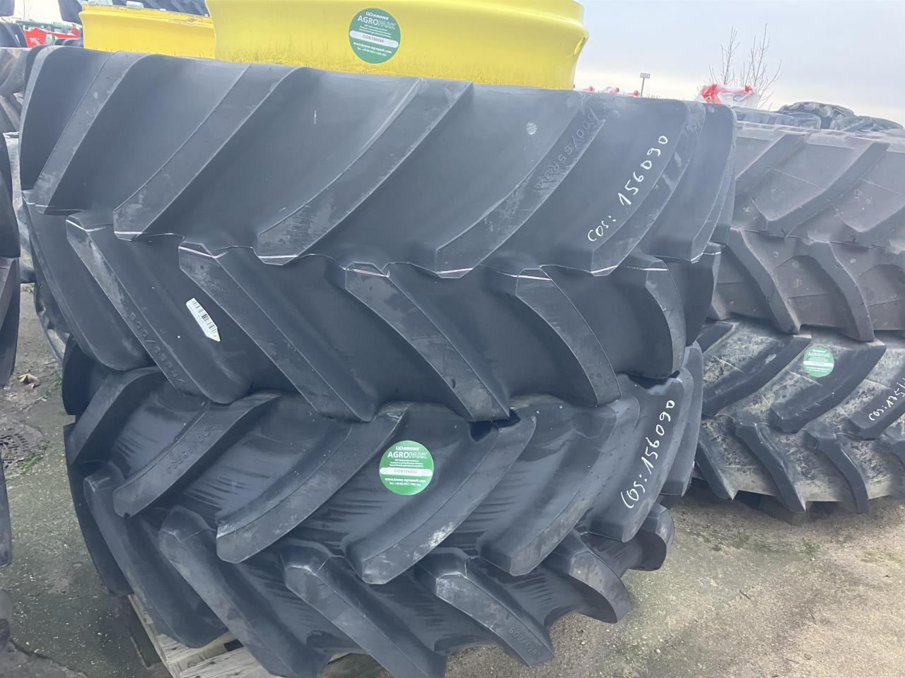 Bridgestone 600/65R34 - Rengas - Maatalouskoneet: kuva Bridgestone 600/65R34 - Rengas - Maatalouskoneet Bridgestone 600/65R34 - Rengas - Maatalouskoneet: kuva Bridgestone 600/65R34 - Rengas - Maatalouskoneet