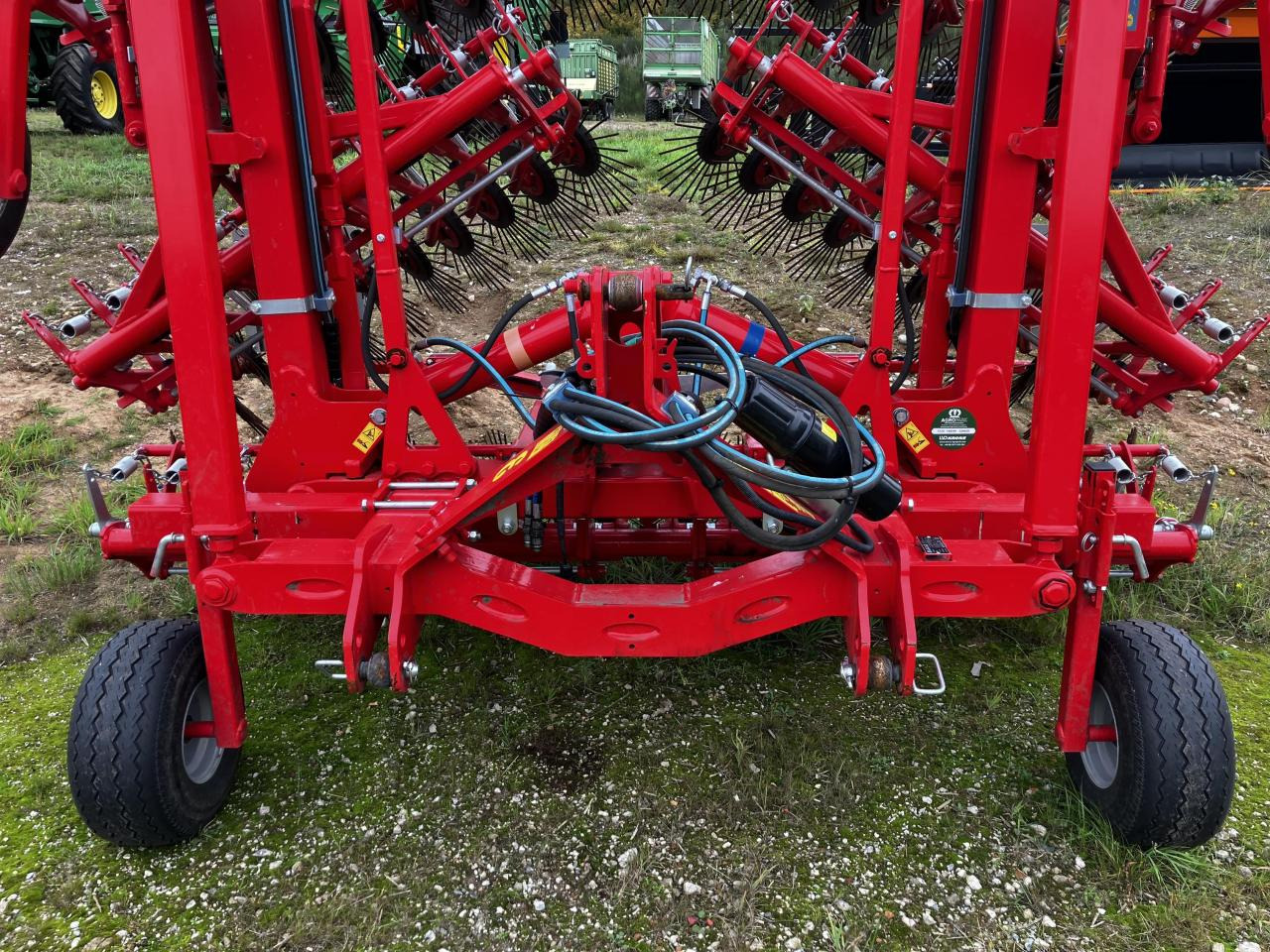 Einböck Aerostar 1200 Classic - Maanmuokkauskone: kuva Einböck Aerostar 1200 Classic - Maanmuokkauskone Einböck Aerostar 1200 Classic - Maanmuokkauskone: kuva Einböck Aerostar 1200 Classic - Maanmuokkauskone