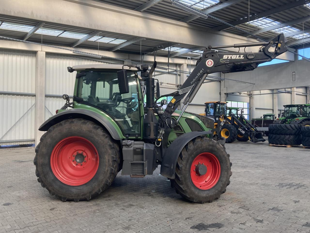 Fendt 516 Vario Profi - Traktori: kuva Fendt 516 Vario Profi - Traktori Fendt 516 Vario Profi - Traktori: kuva Fendt 516 Vario Profi - Traktori