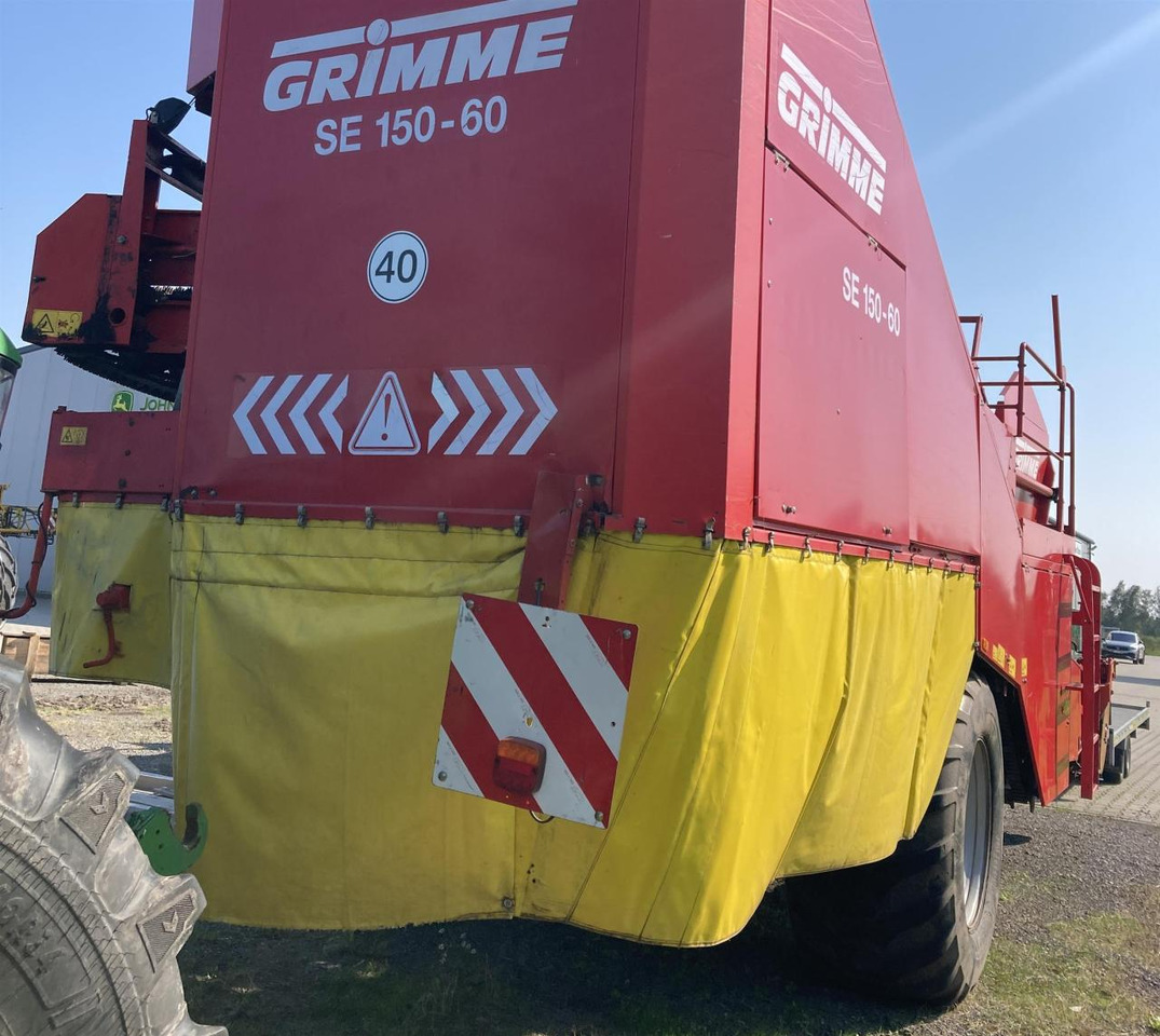 Grimme SE 150-60 NB - Perunannostokone: kuva Grimme SE 150-60 NB - Perunannostokone Grimme SE 150-60 NB - Perunannostokone: kuva Grimme SE 150-60 NB - Perunannostokone
