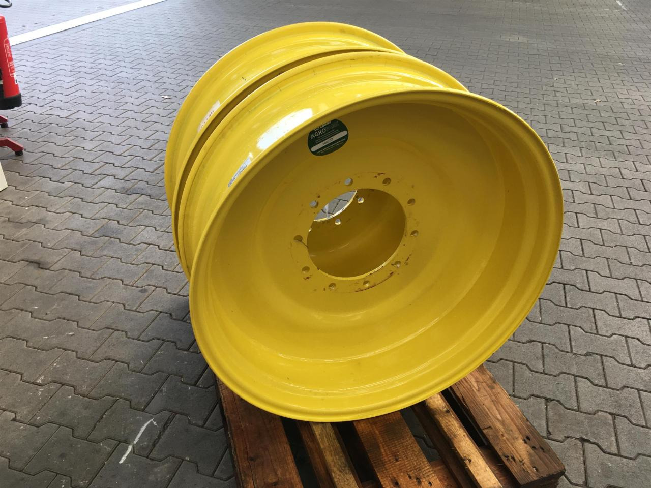 John Deere 10x34 - Rengas - Maatalouskoneet: kuva John Deere 10x34 - Rengas - Maatalouskoneet John Deere 10x34 - Rengas - Maatalouskoneet: kuva John Deere 10x34 - Rengas - Maatalouskoneet