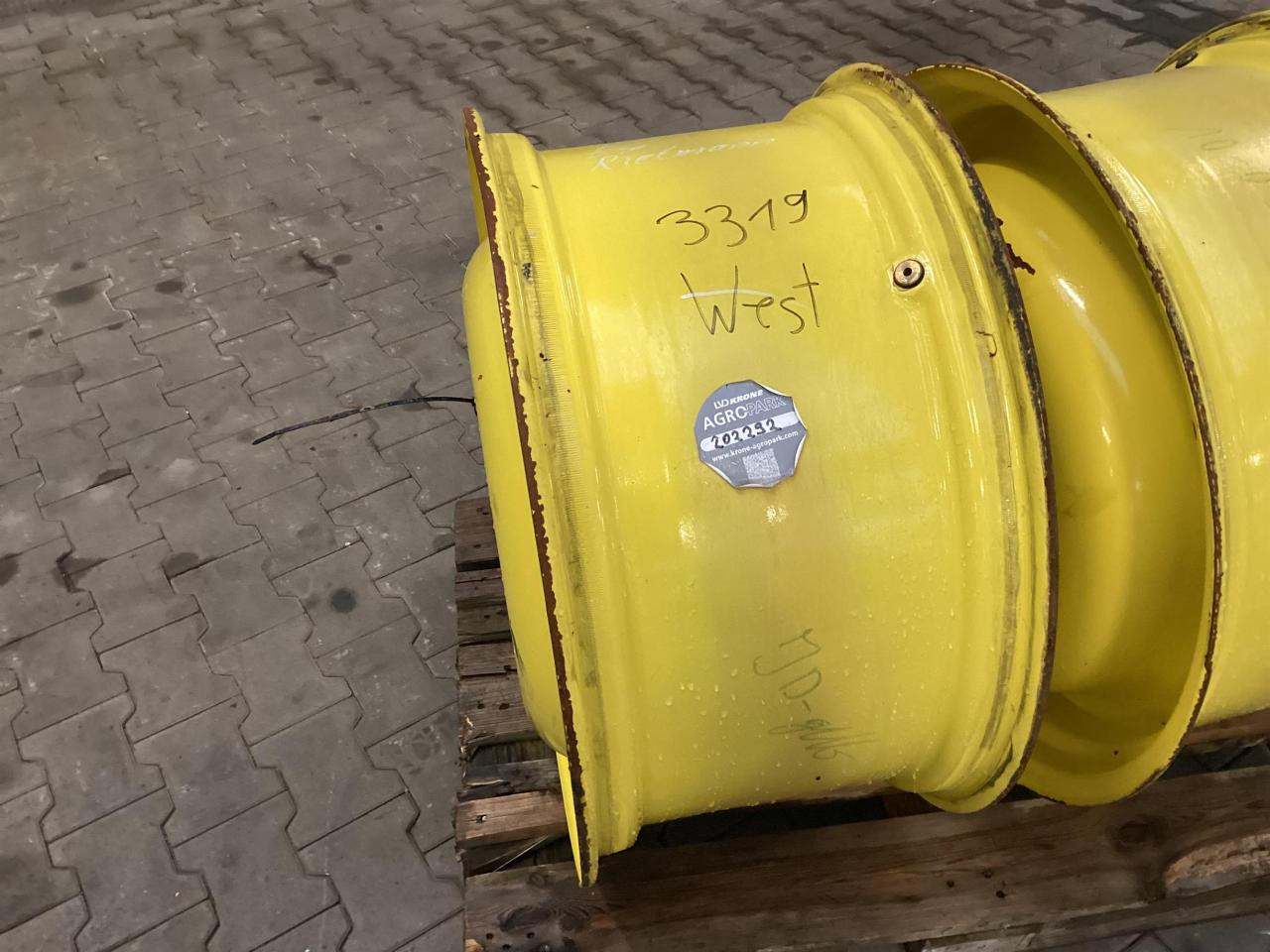 John Deere 15x30 - Rengas - Maatalouskoneet: kuva John Deere 15x30 - Rengas - Maatalouskoneet John Deere 15x30 - Rengas - Maatalouskoneet: kuva John Deere 15x30 - Rengas - Maatalouskoneet