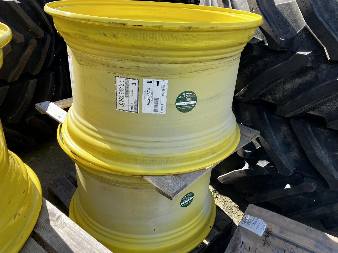 John Deere 23x38 - Rengas - Maatalouskoneet: kuva John Deere 23x38 - Rengas - Maatalouskoneet John Deere 23x38 - Rengas - Maatalouskoneet: kuva John Deere 23x38 - Rengas - Maatalouskoneet