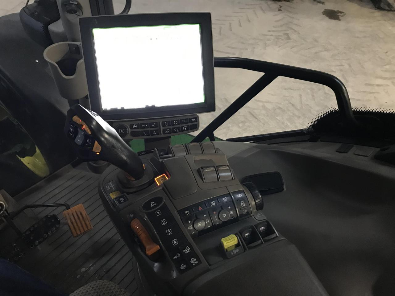 Leasing John Deere 6250R John Deere 6250R: kuva Leasing John Deere 6250R John Deere 6250R