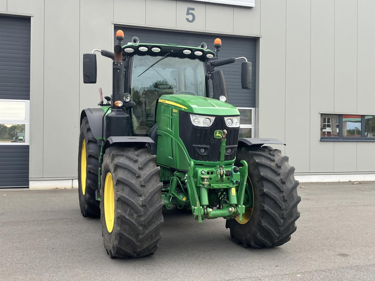 John Deere 6250R - Traktori: kuva John Deere 6250R - Traktori John Deere 6250R - Traktori: kuva John Deere 6250R - Traktori