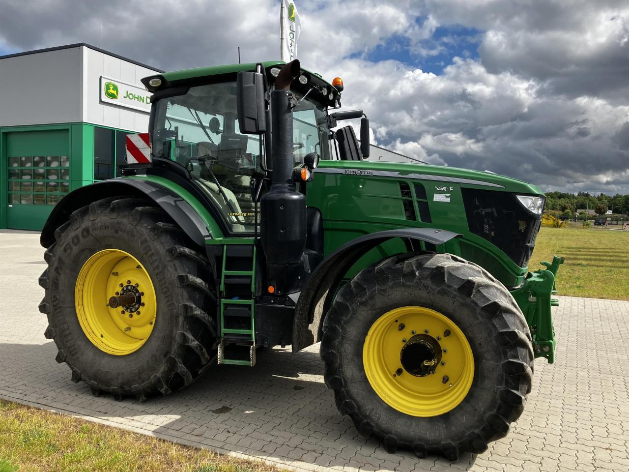 John Deere 6250R - Traktori: kuva John Deere 6250R - Traktori John Deere 6250R - Traktori: kuva John Deere 6250R - Traktori