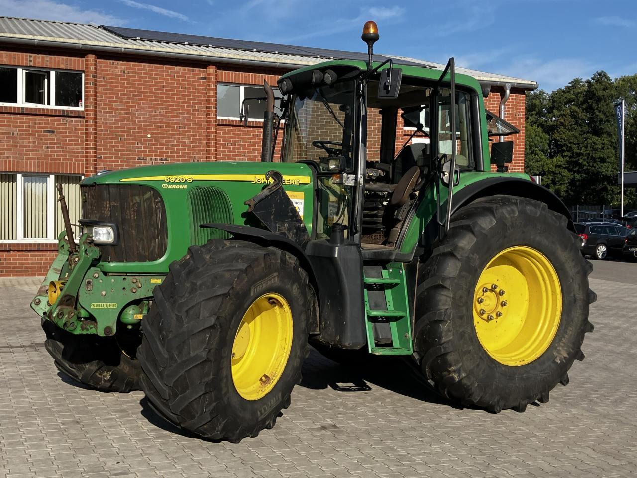 John Deere 6920 S - Traktori: kuva John Deere 6920 S - Traktori John Deere 6920 S - Traktori: kuva John Deere 6920 S - Traktori