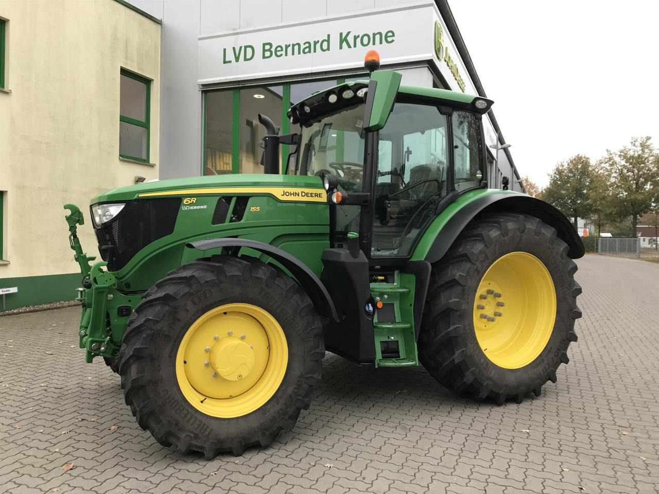 John Deere 6R 155 - Traktori: kuva John Deere 6R 155 - Traktori John Deere 6R 155 - Traktori: kuva John Deere 6R 155 - Traktori