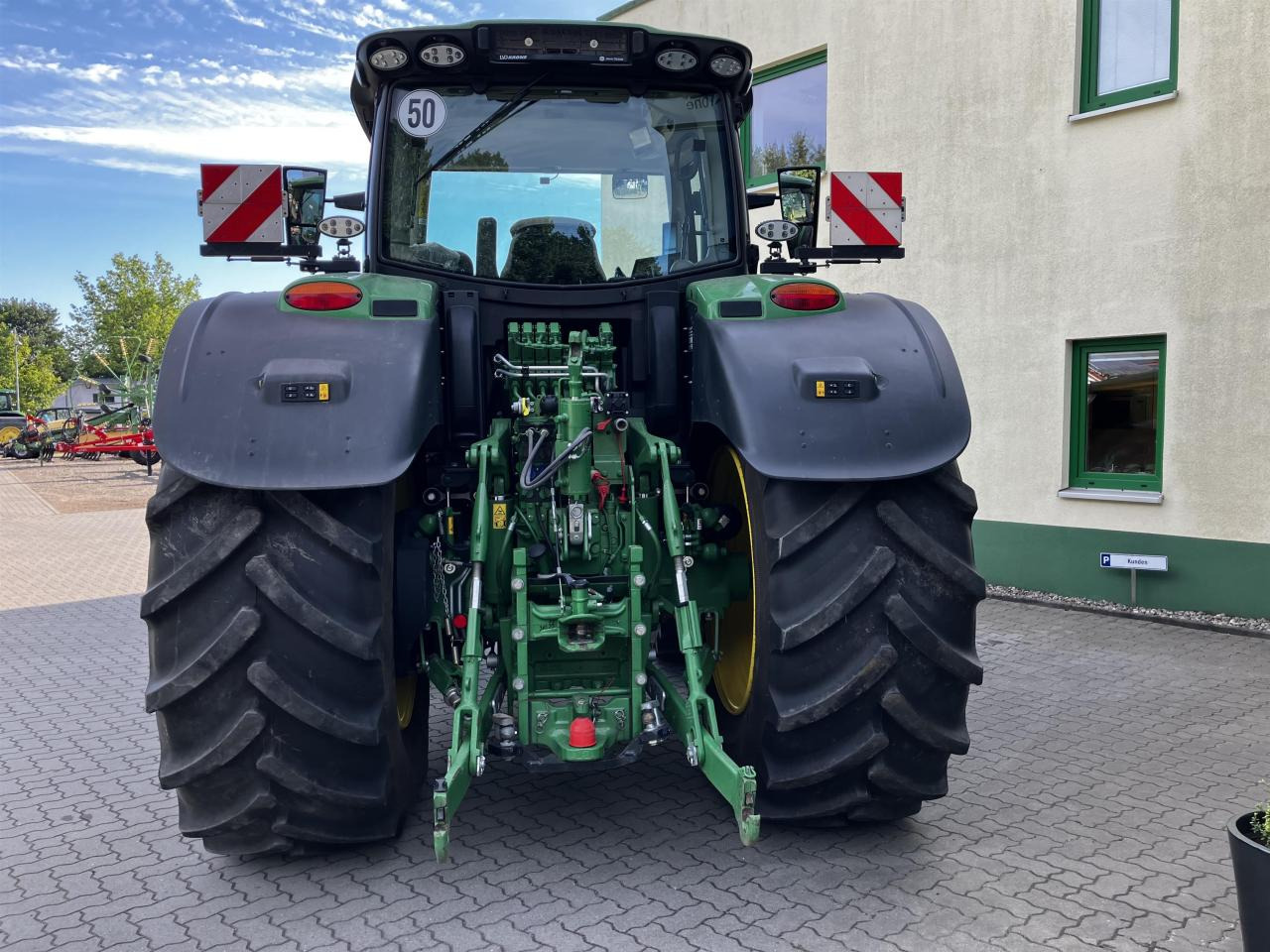 John Deere 6R 175 - Traktori: kuva John Deere 6R 175 - Traktori John Deere 6R 175 - Traktori: kuva John Deere 6R 175 - Traktori