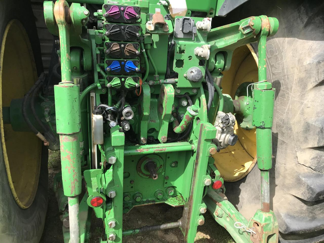 John Deere 7230R - Traktori: kuva John Deere 7230R - Traktori John Deere 7230R - Traktori: kuva John Deere 7230R - Traktori