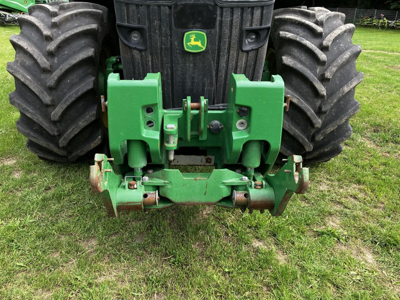 John Deere 8285R - Traktori: kuva John Deere 8285R - Traktori John Deere 8285R - Traktori: kuva John Deere 8285R - Traktori