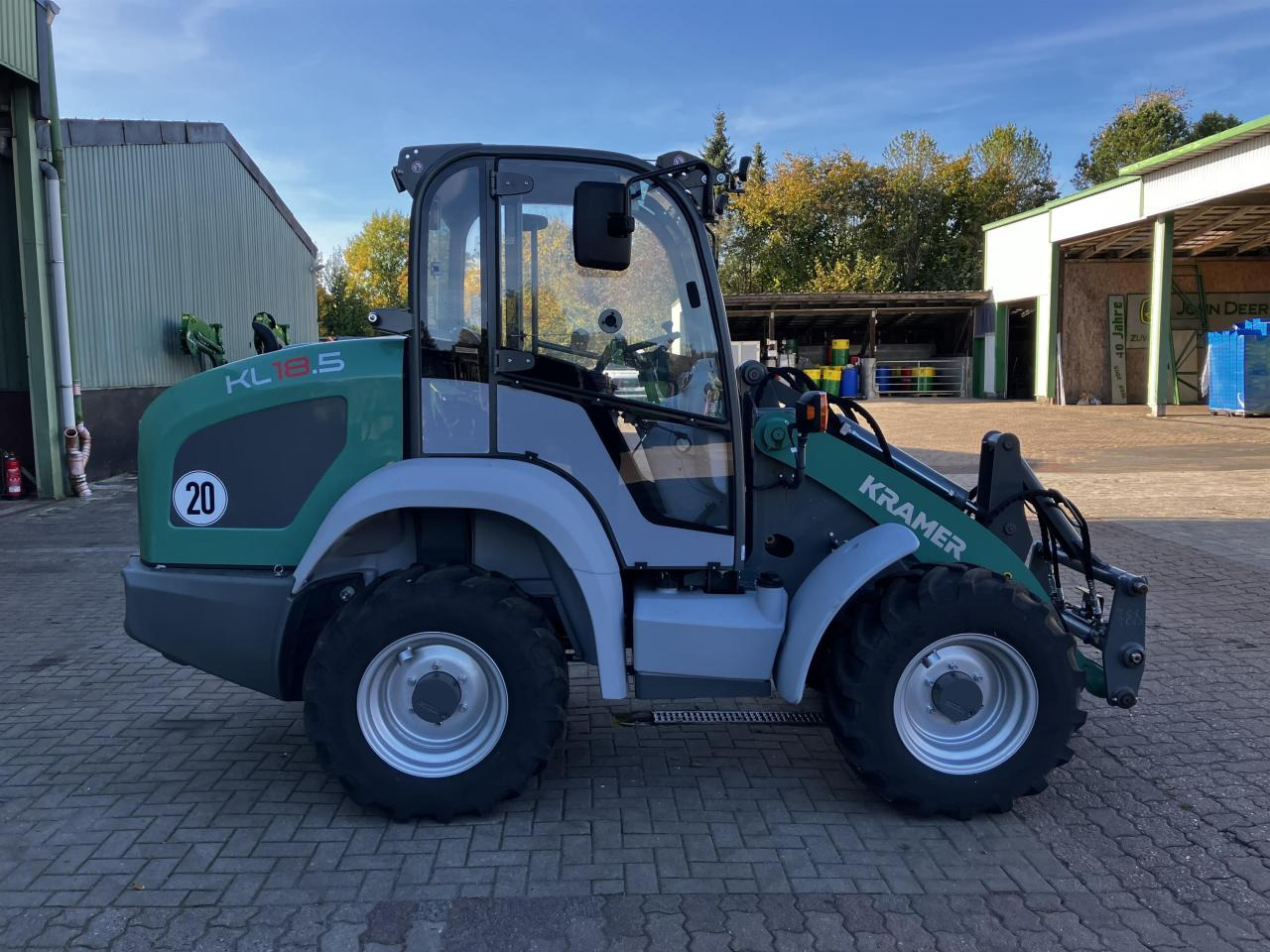 Kramer KL18.5 - Pyöräkuormaaja: kuva Kramer KL18.5 - Pyöräkuormaaja Kramer KL18.5 - Pyöräkuormaaja: kuva Kramer KL18.5 - Pyöräkuormaaja