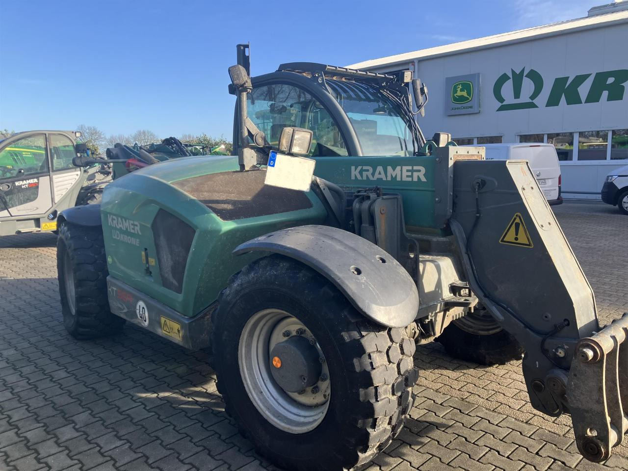 Kramer KT559 - Kurottaja: kuva Kramer KT559 - Kurottaja Kramer KT559 - Kurottaja: kuva Kramer KT559 - Kurottaja