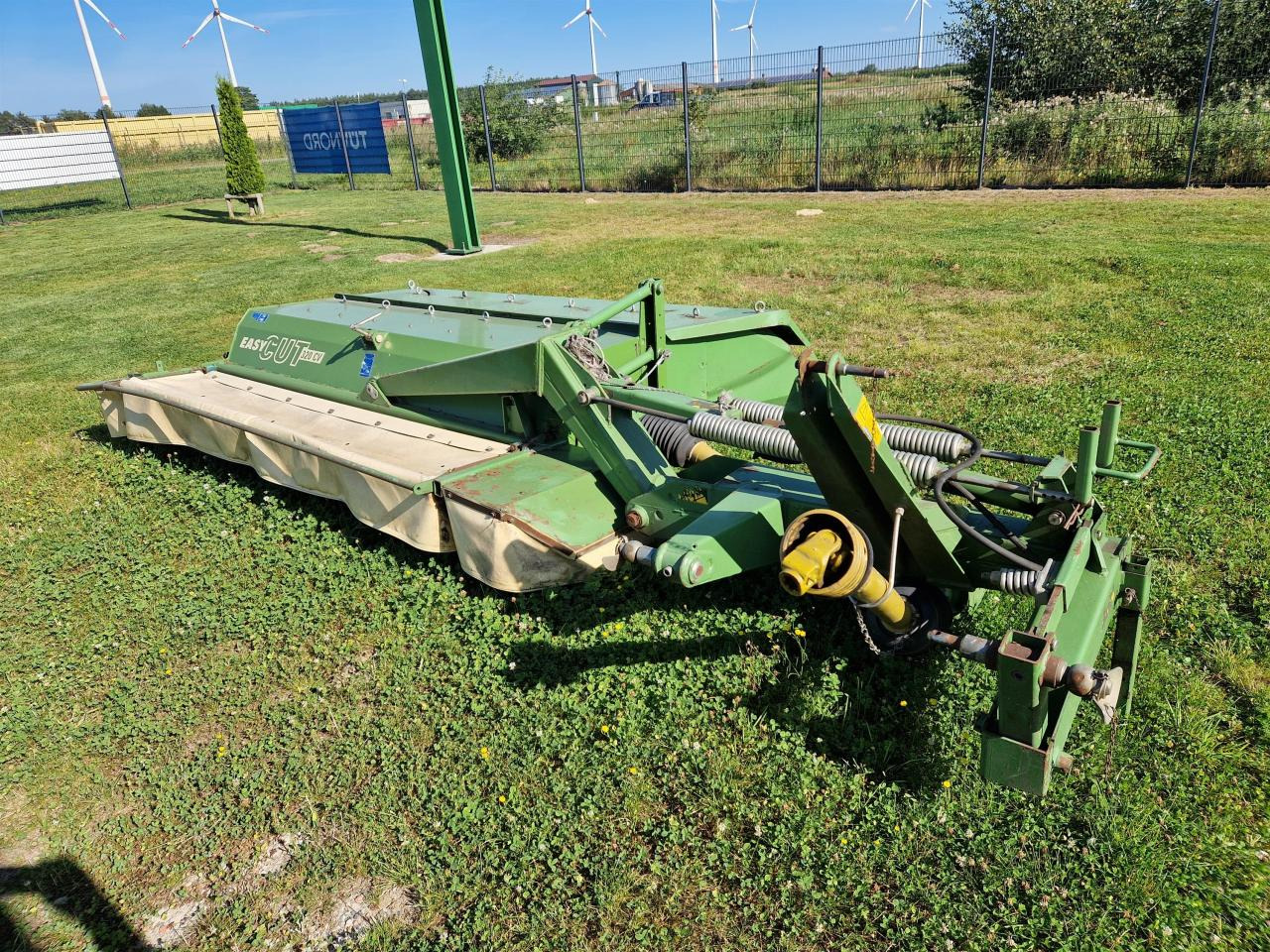Krone EC 320 CV+B - Niittokone: kuva Krone EC 320 CV+B - Niittokone Krone EC 320 CV+B - Niittokone: kuva Krone EC 320 CV+B - Niittokone